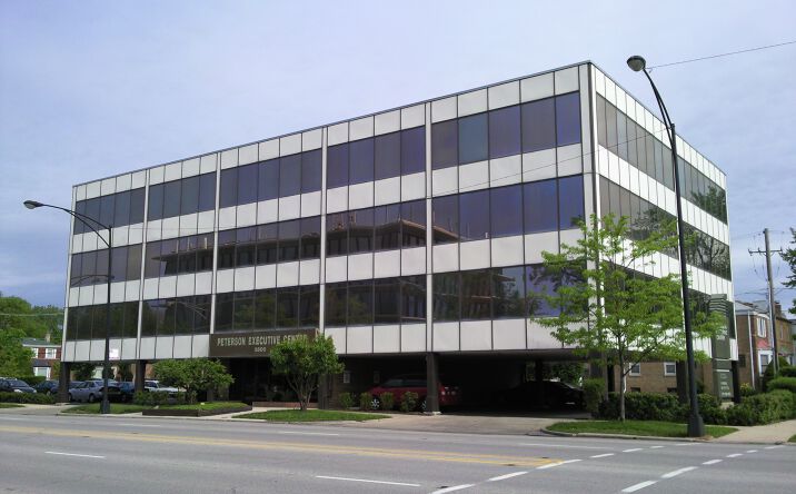 Pictures of Office property located at 3500 W Peterson Ave, Chicago, IL 60659 for lease - image #1