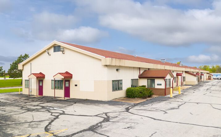 Pictures of Industrial property located at 15430 Andrews Ave, Kansas City, MO 64145 for lease - image #1