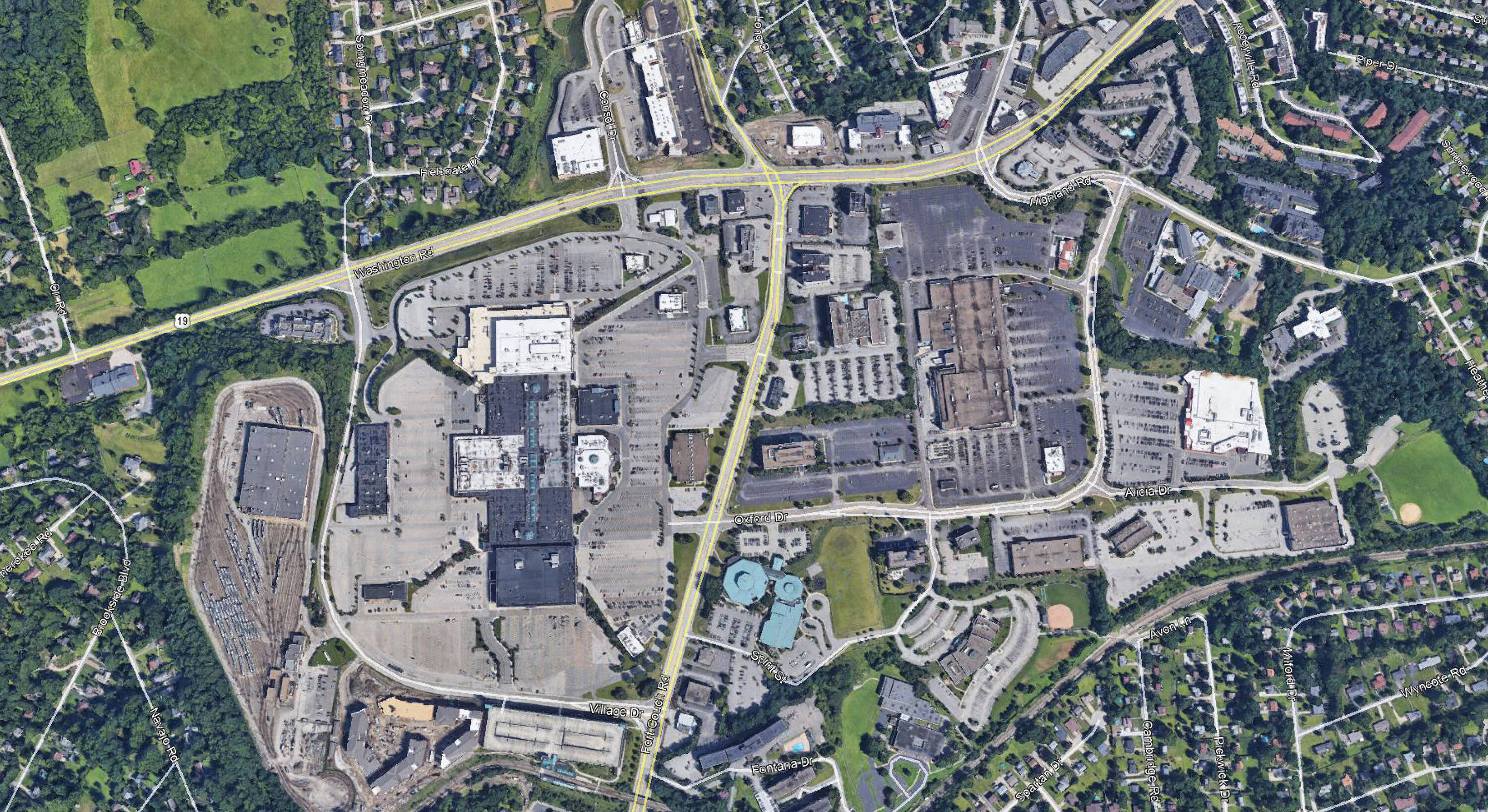 110 Fort Couch Road, Bethel Park, PA 15102