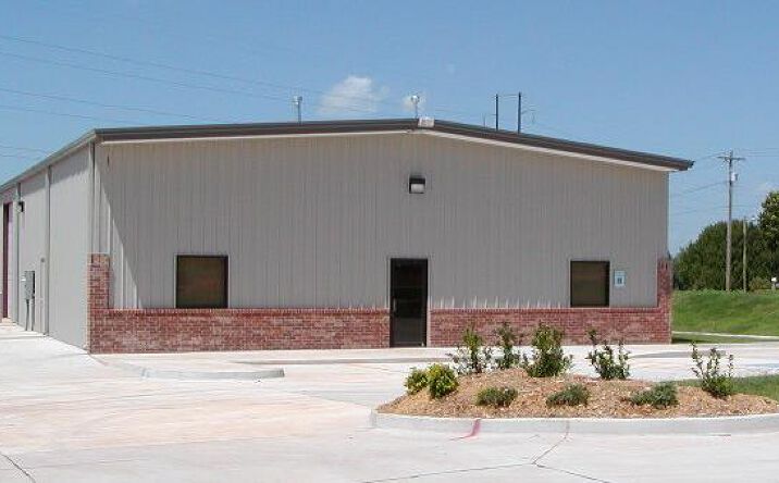 Pictures of Office, Industrial property located at 1285 N Air Depot Blvd, Midwest City, OK 73110 for lease - image #1