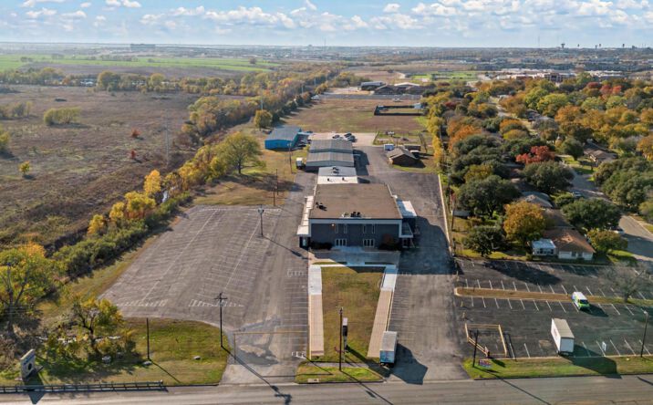Pictures of Office, Land property located at 1208 Robinson Dr, Robinson, TX 76706 for lease - image #1