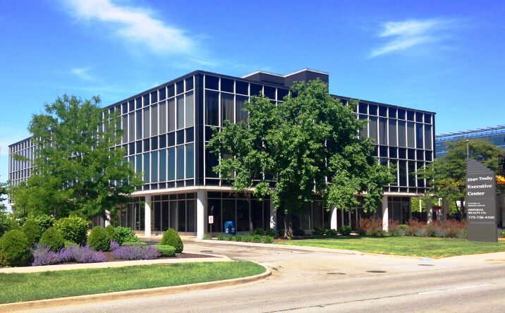 Pictures of Office property located at 5940 W Touhy Ave, Niles, IL 60714 for lease - image #1