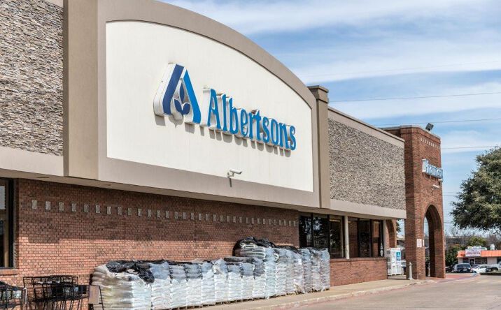 Pictures of Retail property located at 2105-2191 Buckingham Rd, Richardson, TX 75081 for lease - image #1
