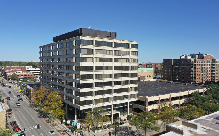 Pictures of Office property located at 701 Lee St, Des Plaines, IL 60016 for lease - image #1