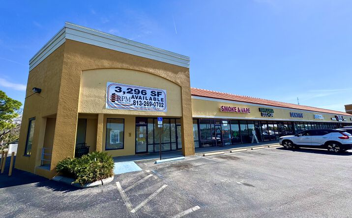 Pictures of Retail property located at 9304 US-19, Port Richey, FL 34668 for lease - image #1