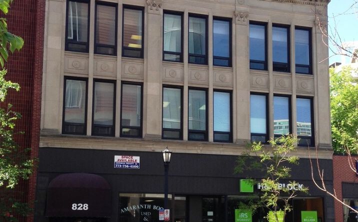 Pictures of Office property located at 828 Davis St, Evanston, IL 60201 for lease - image #1