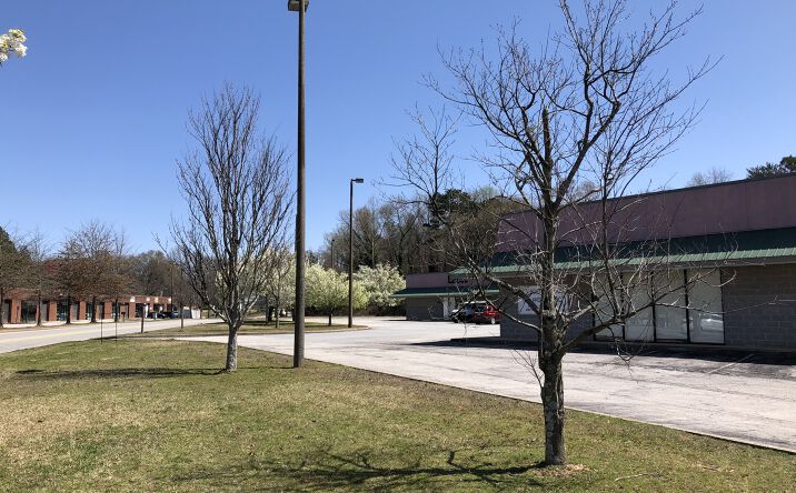 Pictures of Office, Industrial property located at 2490 Hilton Dr, Gainesville, GA 30501 for lease - image #1