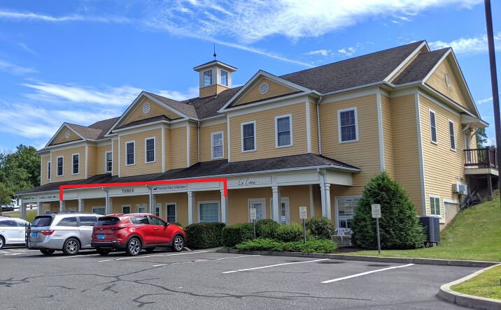 Pictures of Retail, Office property located at 33 Bullet Hill Rd, Southbury, CT 06488 for lease - image #1