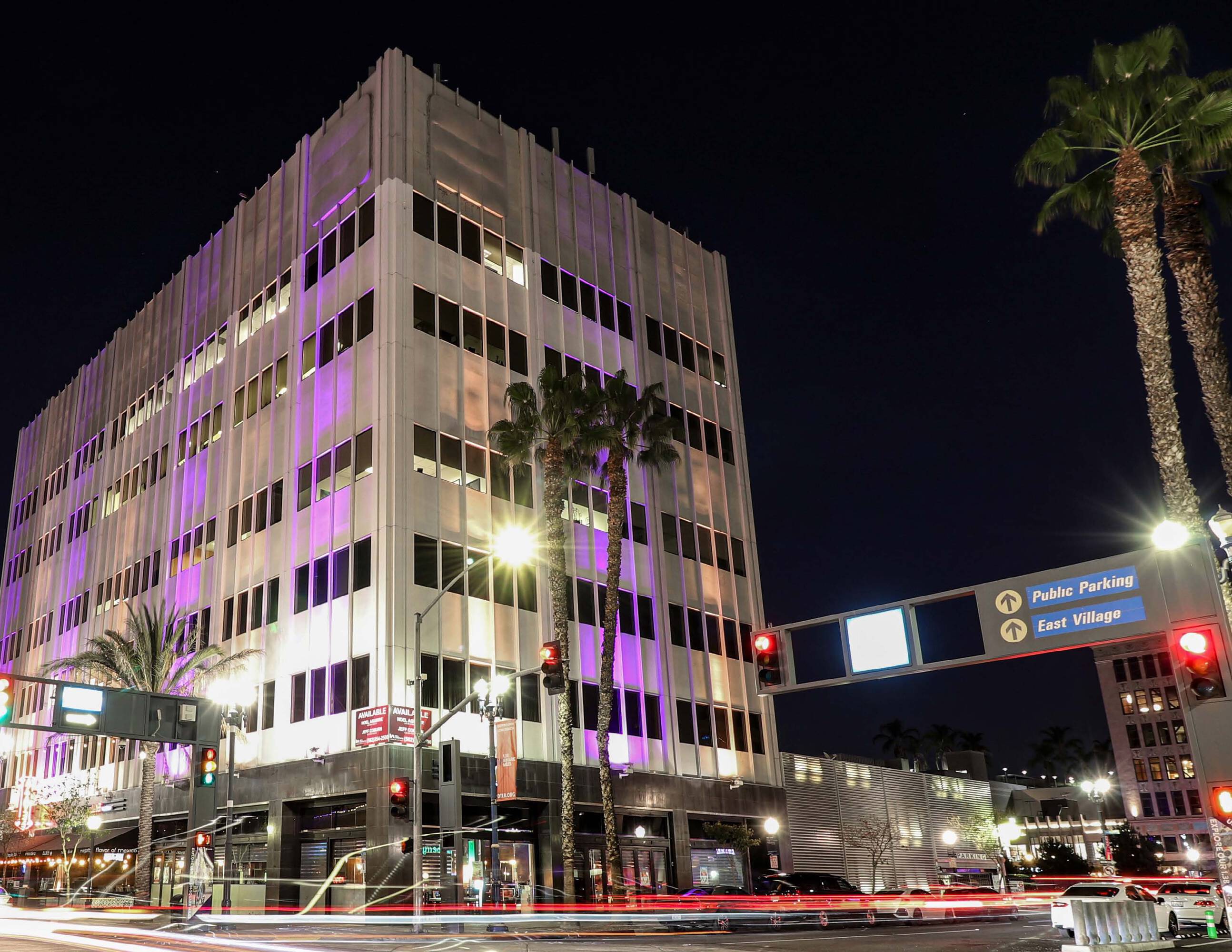 200 Pine Ave, Long Beach, CA 90802