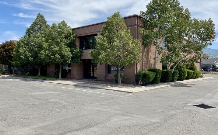 Pictures of Office property located at 526 N 400 W, North Salt Lake, UT 84054 for lease - image #1