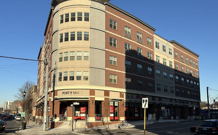 Pictures of Retail, Restaurant property located at 1 N Main St, Port Chester, NY 10573 for lease - image #1