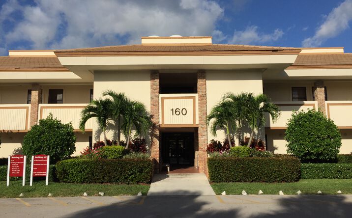 Pictures of Office property located at 160 John F Kennedy Dr, Atlantis, FL 33462 for lease - image #1
