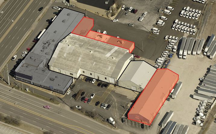 Pictures of Industrial property located at 183 James S. McDonnell Blvd, Hazelwood, MO 63042 for lease - image #1