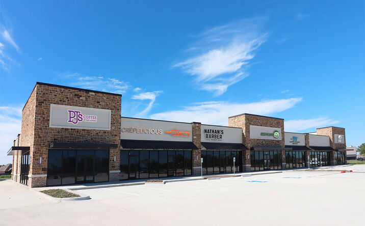 Pictures of Retail property located at 1021 Lake Olympia Pkwy, Missouri City, TX 77489 for lease - image #1