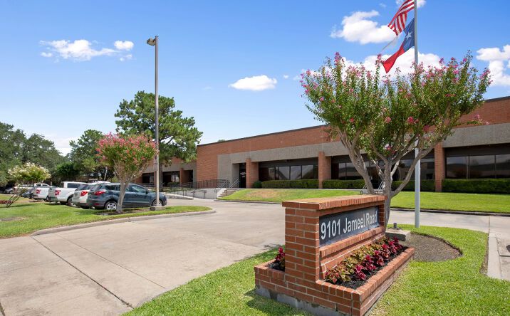 Pictures of Industrial property located at 9101 Jameel Rd, Houston, TX 77040 for lease - image #1