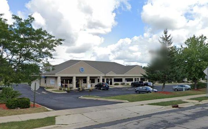 Pictures of Retail, Office property located at 3140 Edmonton Dr, Sun Prairie, WI 53590 for lease - image #1