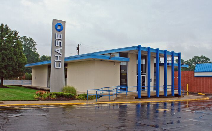 Pictures of Retail property located at 1078 Patterson Rd, Dayton, OH 45420 for lease - image #1