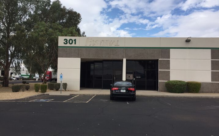 Pictures of Industrial property located at 301-502 N 37th Dr & 3740 W Van Buren St, Phoenix, AZ 85009 for lease - image #1