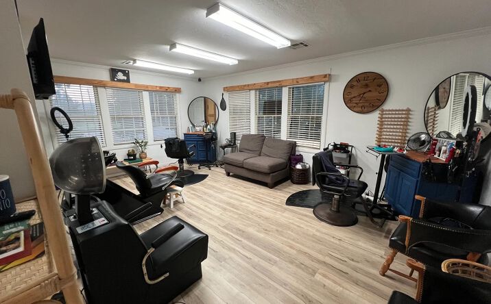Pictures of Office property located at 26 E 9th St, Edmond, OK 73034 for lease - image #1