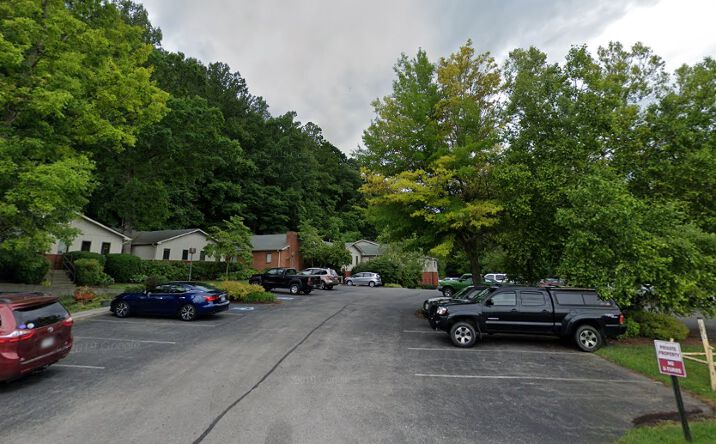 Pictures of Office property located at 2206 S Main St, Blacksburg, VA 24060 for lease - image #1
