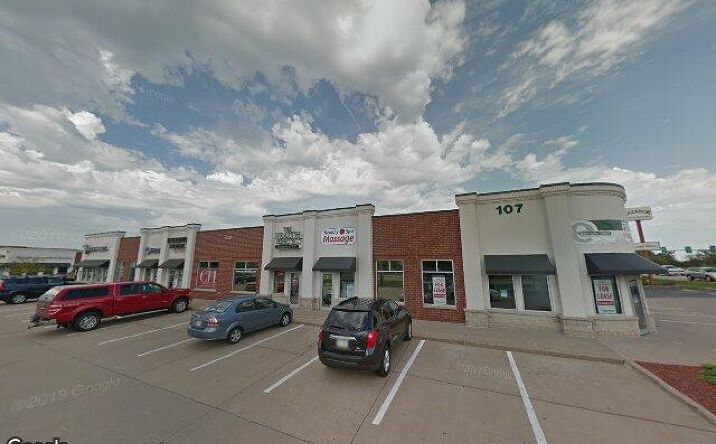 Pictures of Retail property located at 107 NE Delaware Ave, Ankeny, IA 50021 for lease - image #1