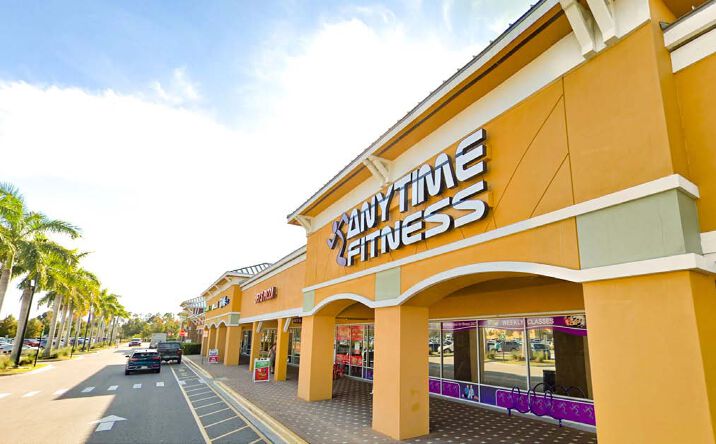 Pictures of Retail property located at 24123 Peachland Blvd, Punta Gorda, FL 33954 for lease - image #1