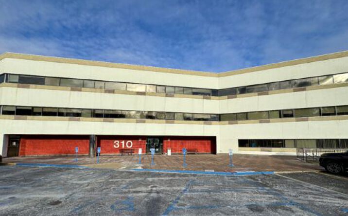 Pictures of Office property located at 310 E. Shore Road, Great Neck, NY 11023 for lease - image #1