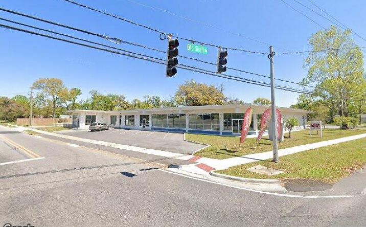 Pictures of Retail, Office property located at 2724 Old Shell Rd, Mobile, AL 36607 for lease - image #1