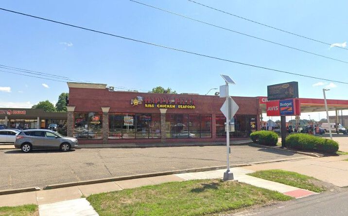 Pictures of Retail property located at 3802 Tuscarawas St W, Canton, OH 44708 for lease - image #1