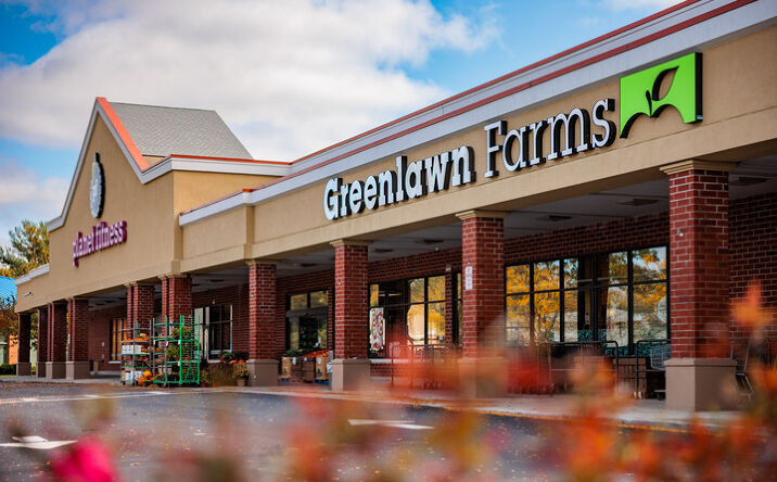 Pictures of Retail property located at 777 Pulaski Road, Greenlawn, NY 11743 for lease - image #1