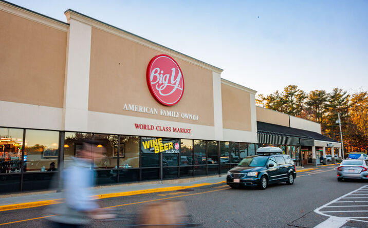 Pictures of Retail property located at 10 Pond St, Norwell, MA 02061 for lease - image #1