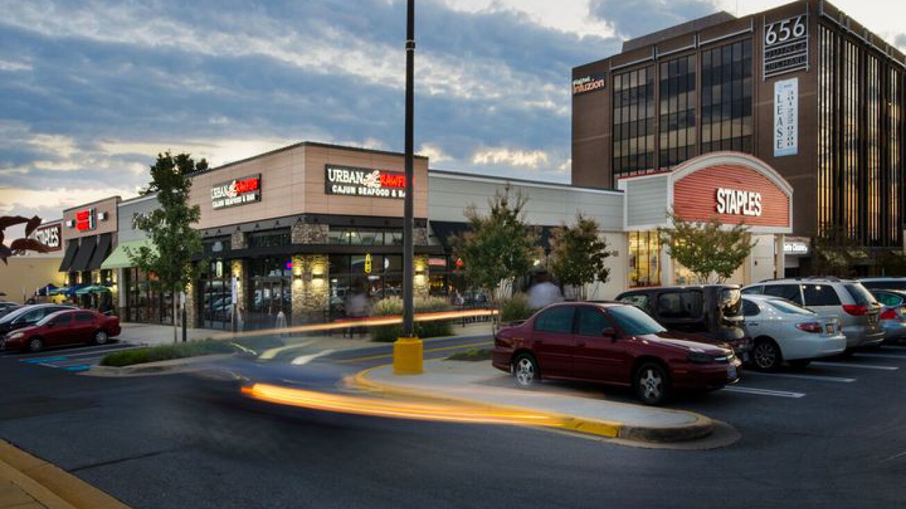 608 Quince Orchard Rd, Gaithersburg, MD 20878 Retail Space for Lease Quince Orchard