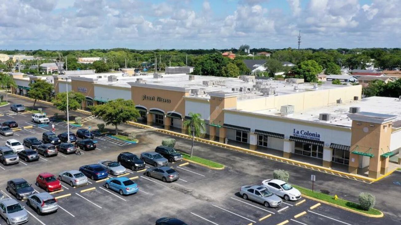 5710 N University Dr, Tamarac, FL 33321 - Retail Space for Lease ...