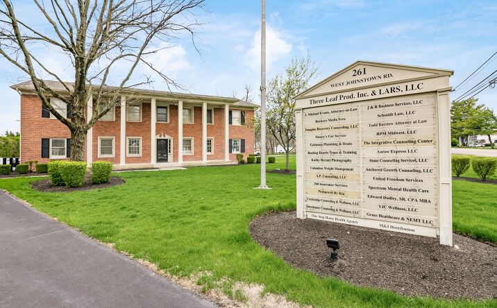 Pictures of Office property located at 261 W Johnstown Road, Gahanna, OH 43230 for lease - image #1