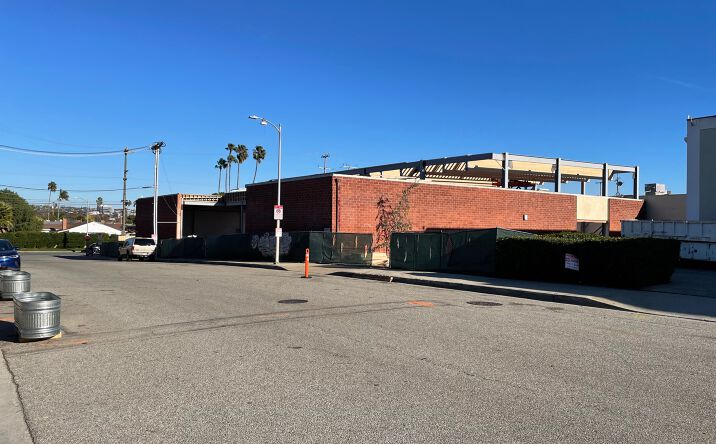 Pictures of Office property located at 12500 Beatrice St, Los Angeles, CA 90066 for lease - image #1