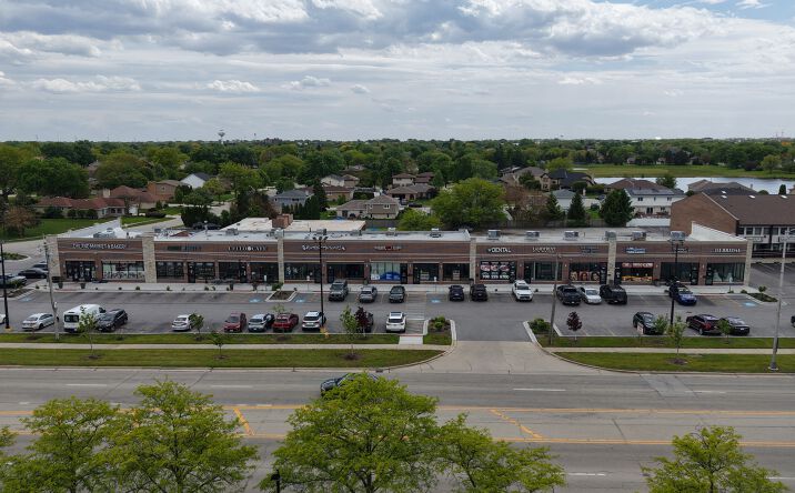 Pictures of Retail property located at 9027 W 151st St, Orland Park, IL 60462 for lease - image #1