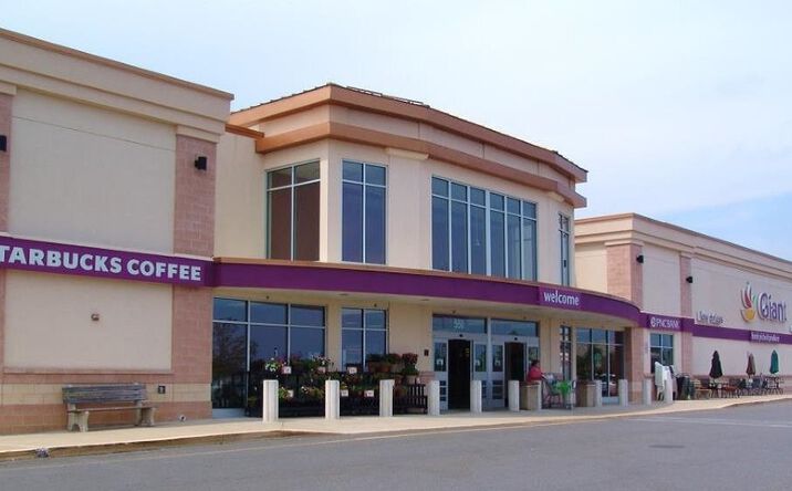 Pictures of Retail property located at 560 - 570 Celebrate Virginia Parkway, Fredericksburg, VA 22406 for lease - image #1