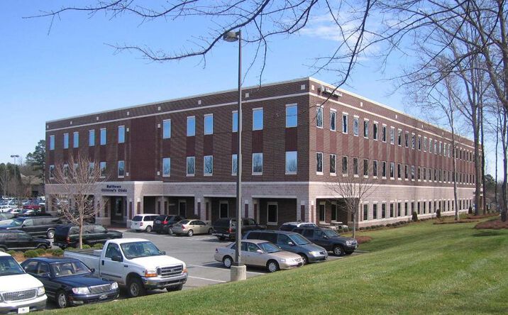 Pictures of Office property located at 1401 Matthews Township Pkwy, Matthews, NC 28105 for lease - image #1