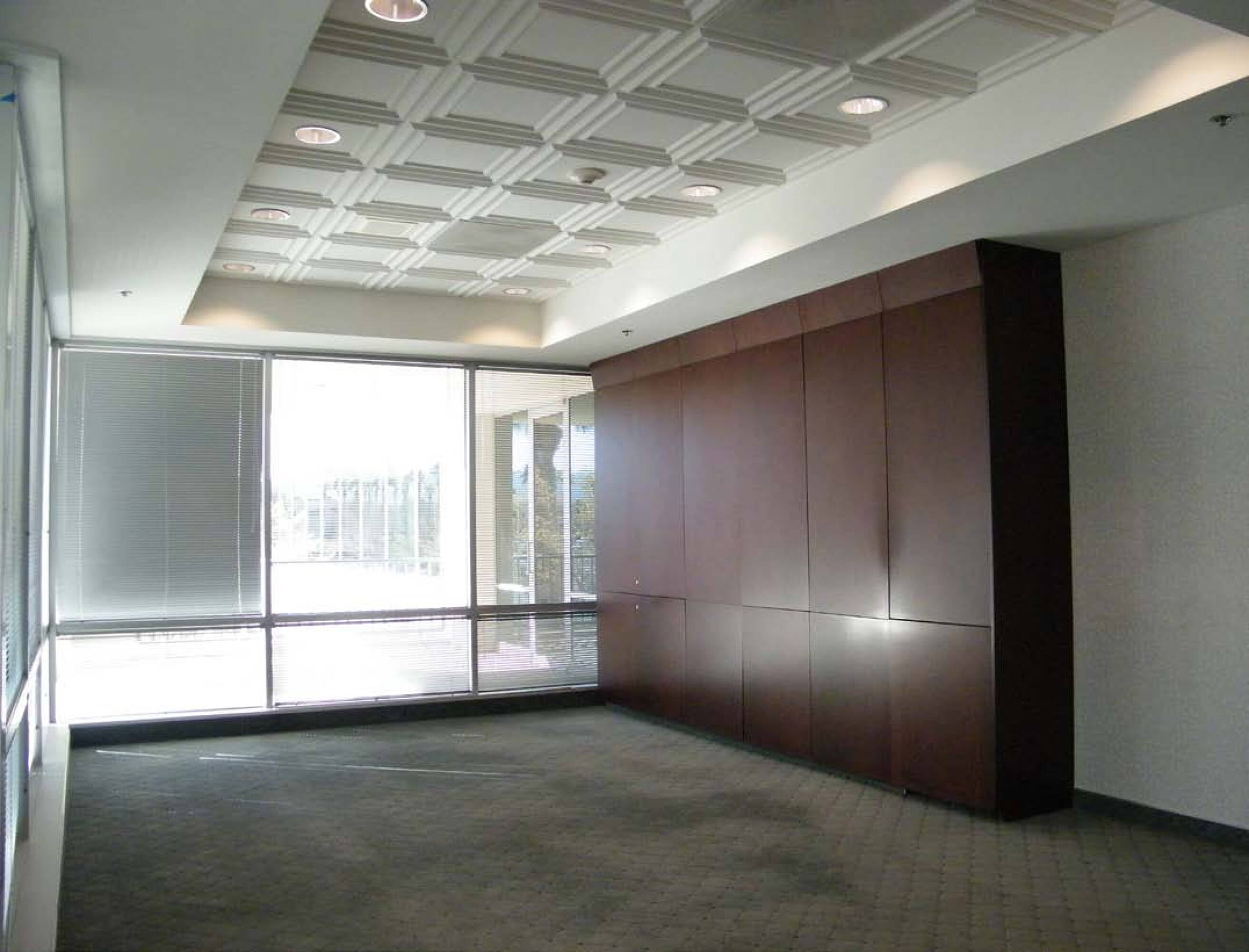 2724 N. Tenaya Way, Las Vegas, NV 89128