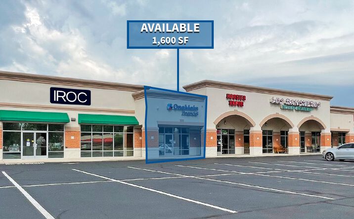 Pictures of Retail property located at 1090 N Avon Ave, Avon, IN 46123 for lease - image #1