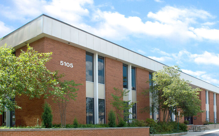 Pictures of Office property located at 5105 Tollview Dr, Rolling Meadows, IL 60008 for lease - image #1