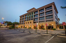 2285799