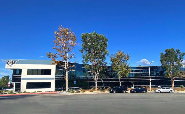 Pictures of Industrial property located at 6740 Cobra Way, San Diego, CA 92121 for lease - image #1