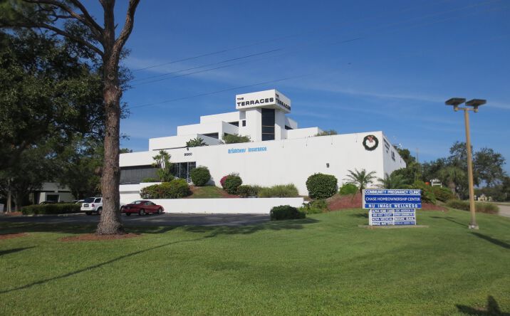 Pictures of Office property located at 8660 College Pkwy, Fort Myers, FL 33919 for lease - image #1