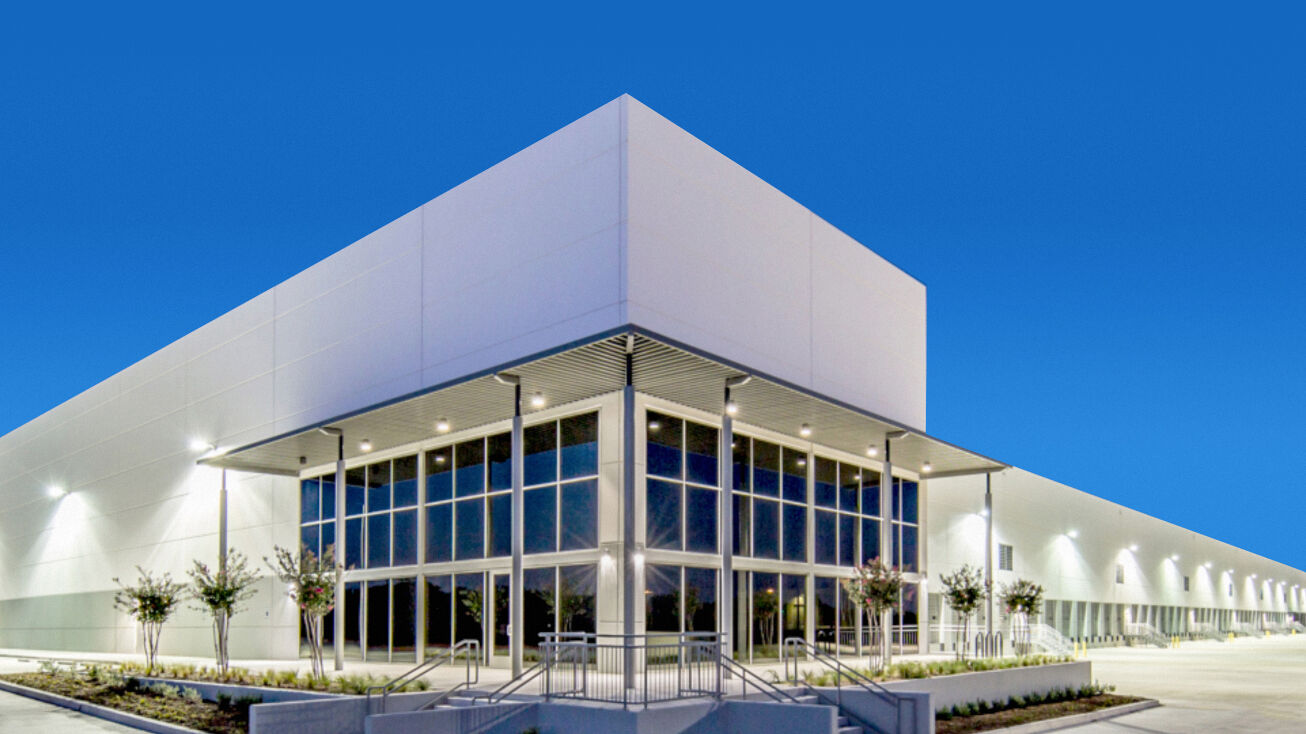 2250 Lion Country Pkwy, Grand Prairie, TX 75050 Industrial Space for