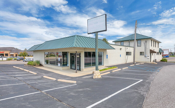 Pictures of Office, Retail, Special Purpose property located at 5451 S Lindbergh Blvd, St. Louis, MO 63123 for lease - image #1