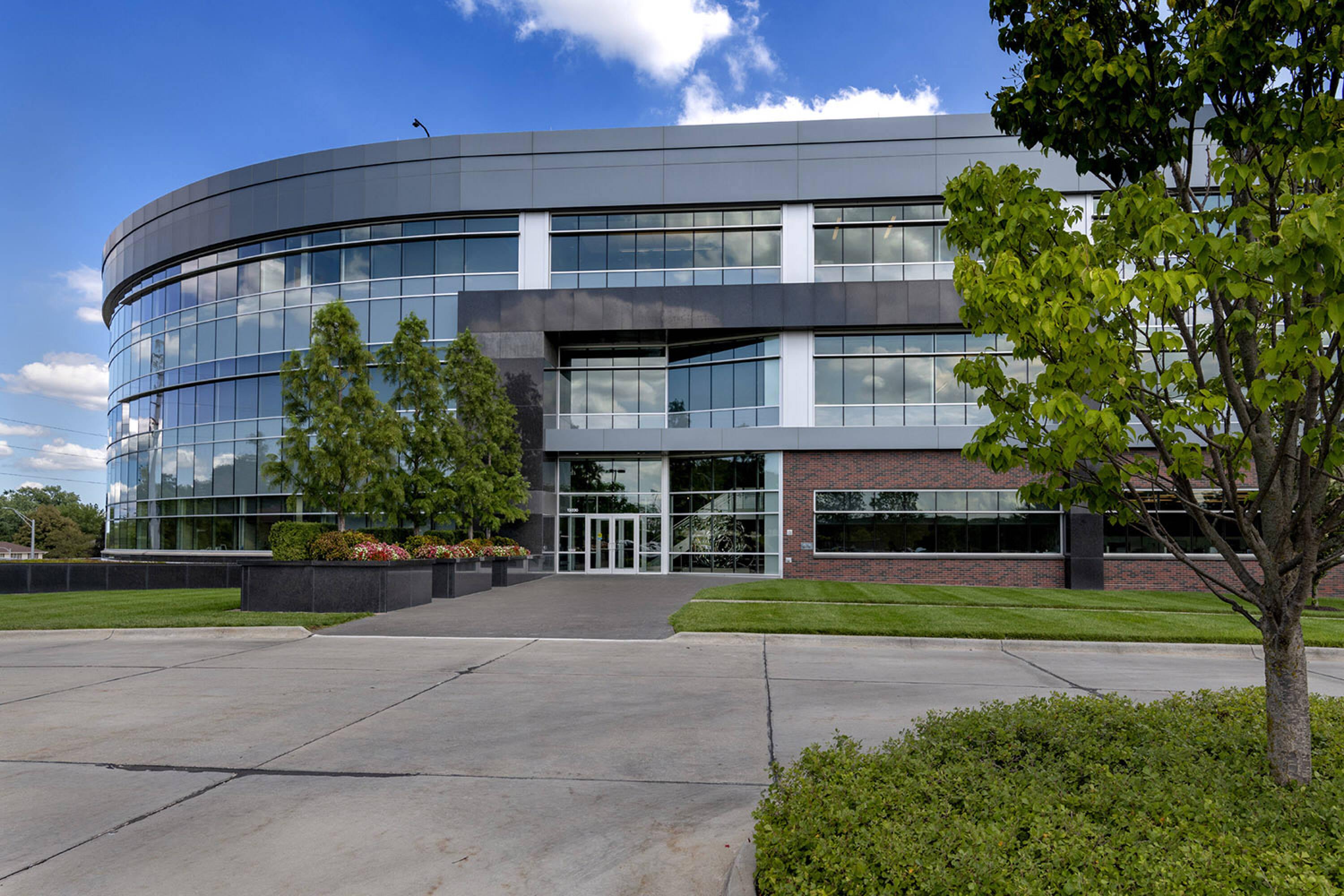 13030 Pierce St., Omaha, NE 68144