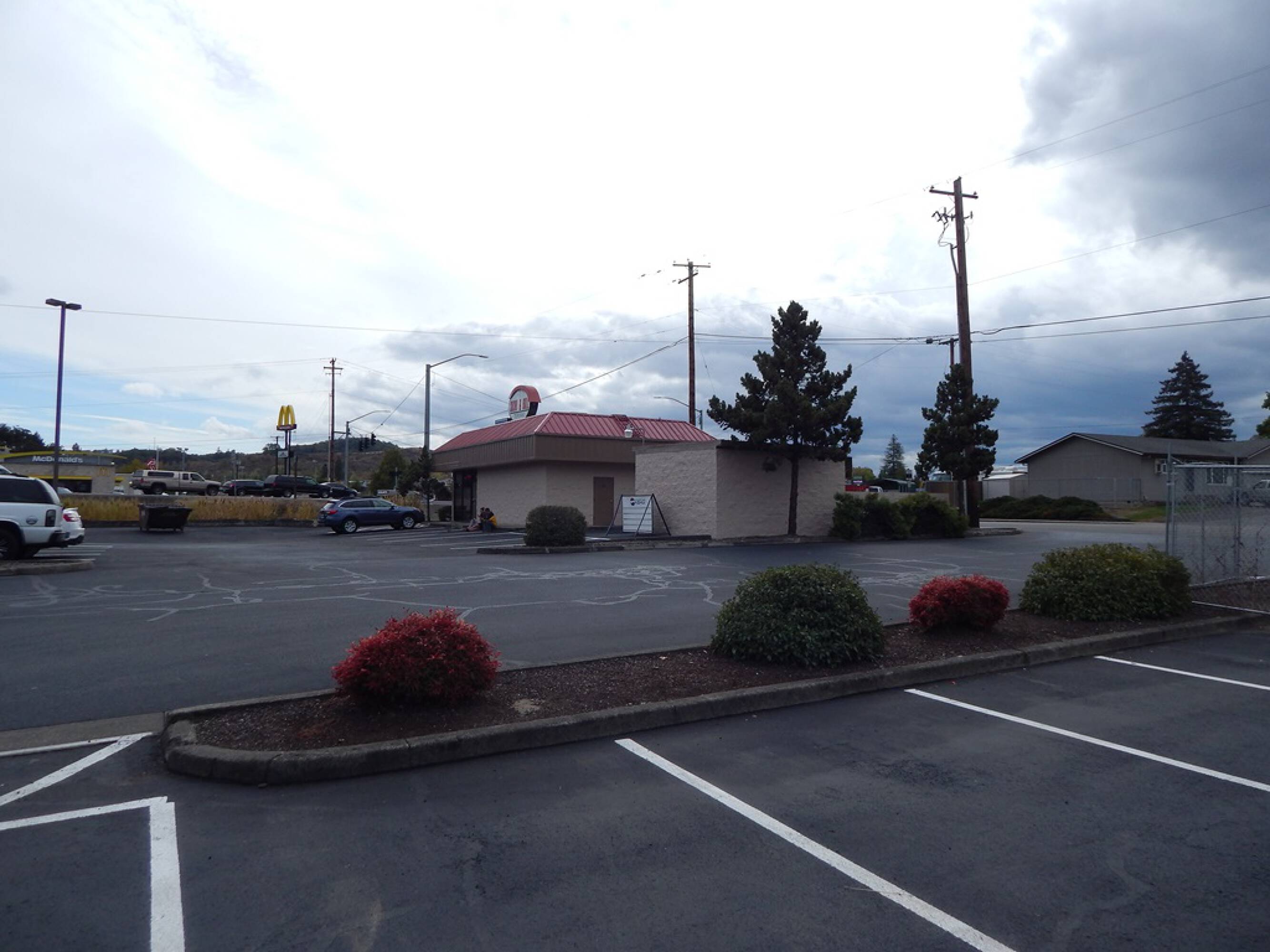 4601 Carnes Rd, Roseburg, OR 97470