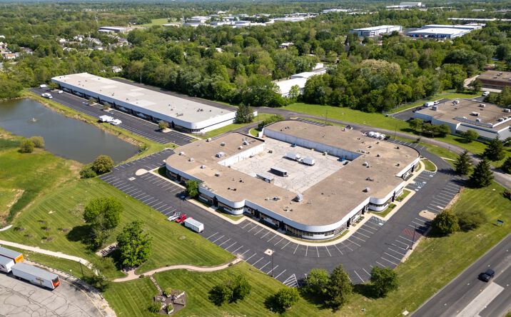 Pictures of Industrial property located at 7301 Georgetown Rd, Indianapolis, IN 46268 for lease - image #1