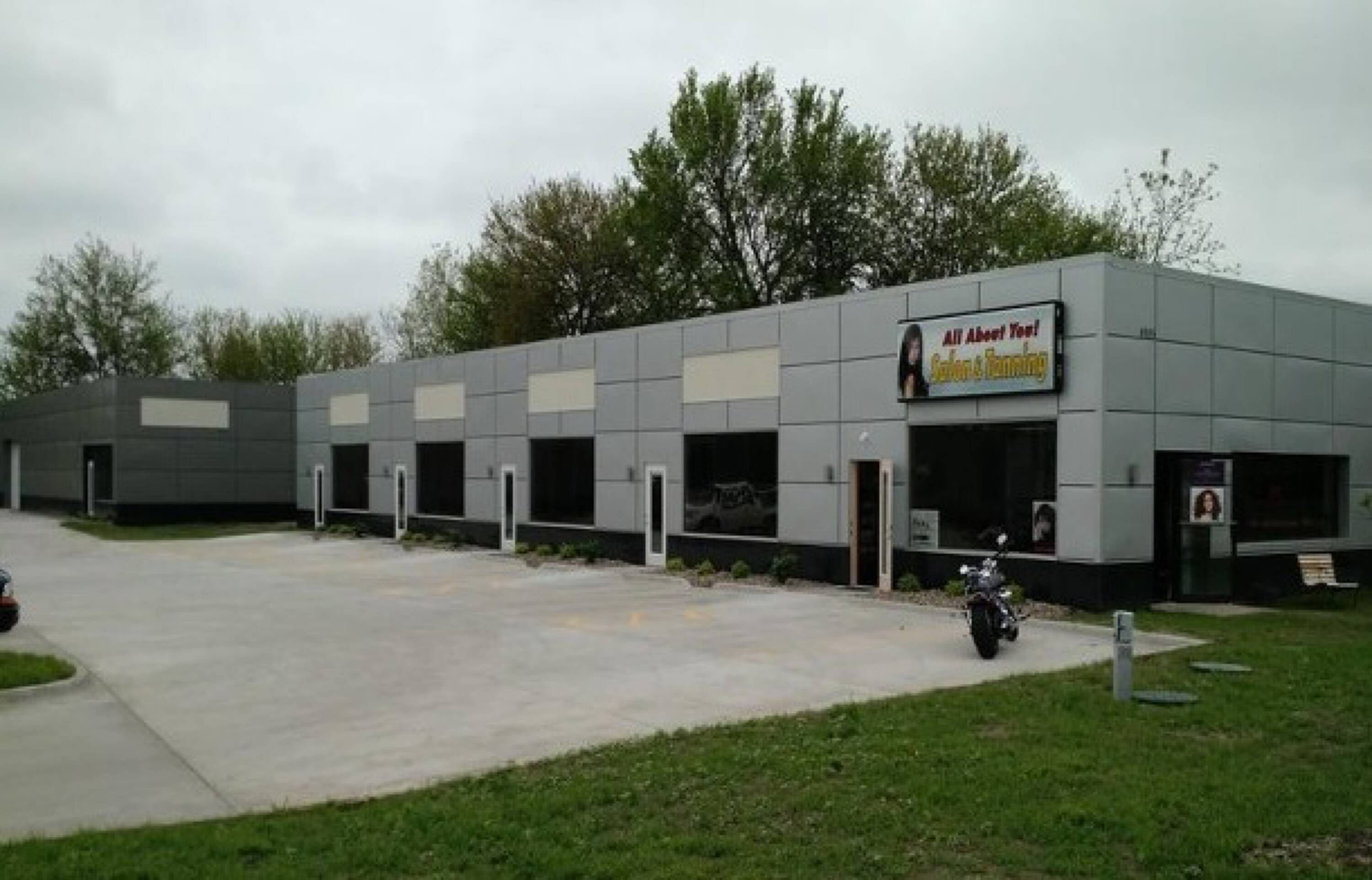 4905 Hubbell Avenue, Des Moines, IA 50317